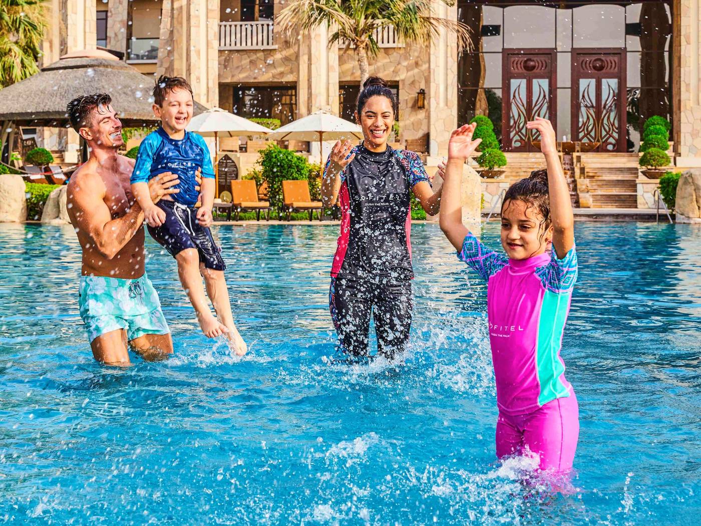 Sofitel-Dubai-The-Palm-Pool-15