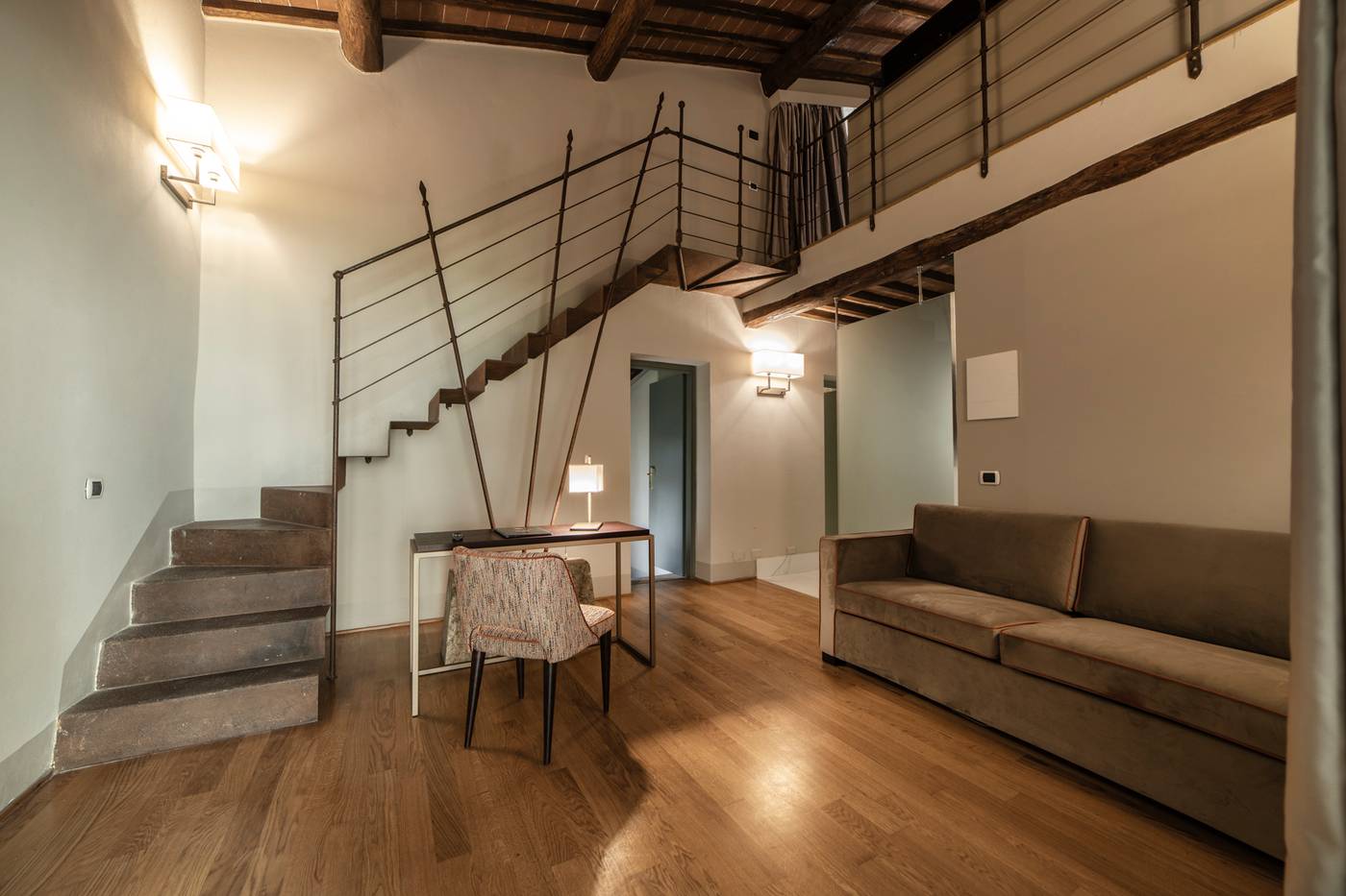 Hotel-Relais-della-Rovere-Room-1