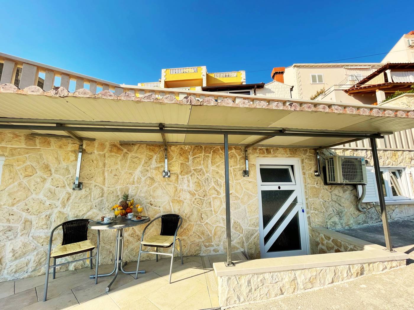 Villa-Sunset-Room-14