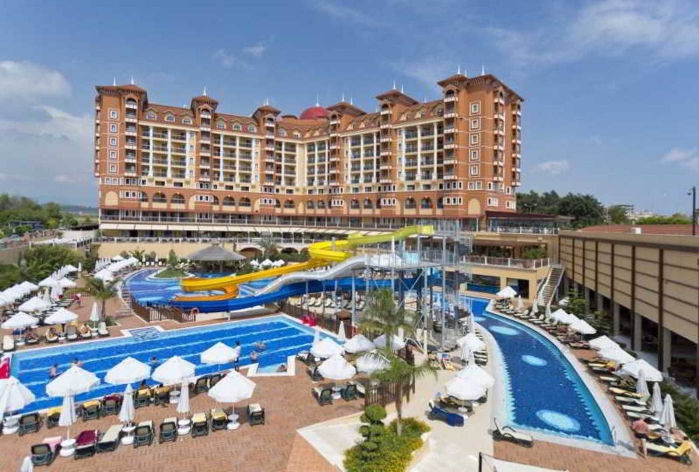 Villa-Side-Residence-General-view-6