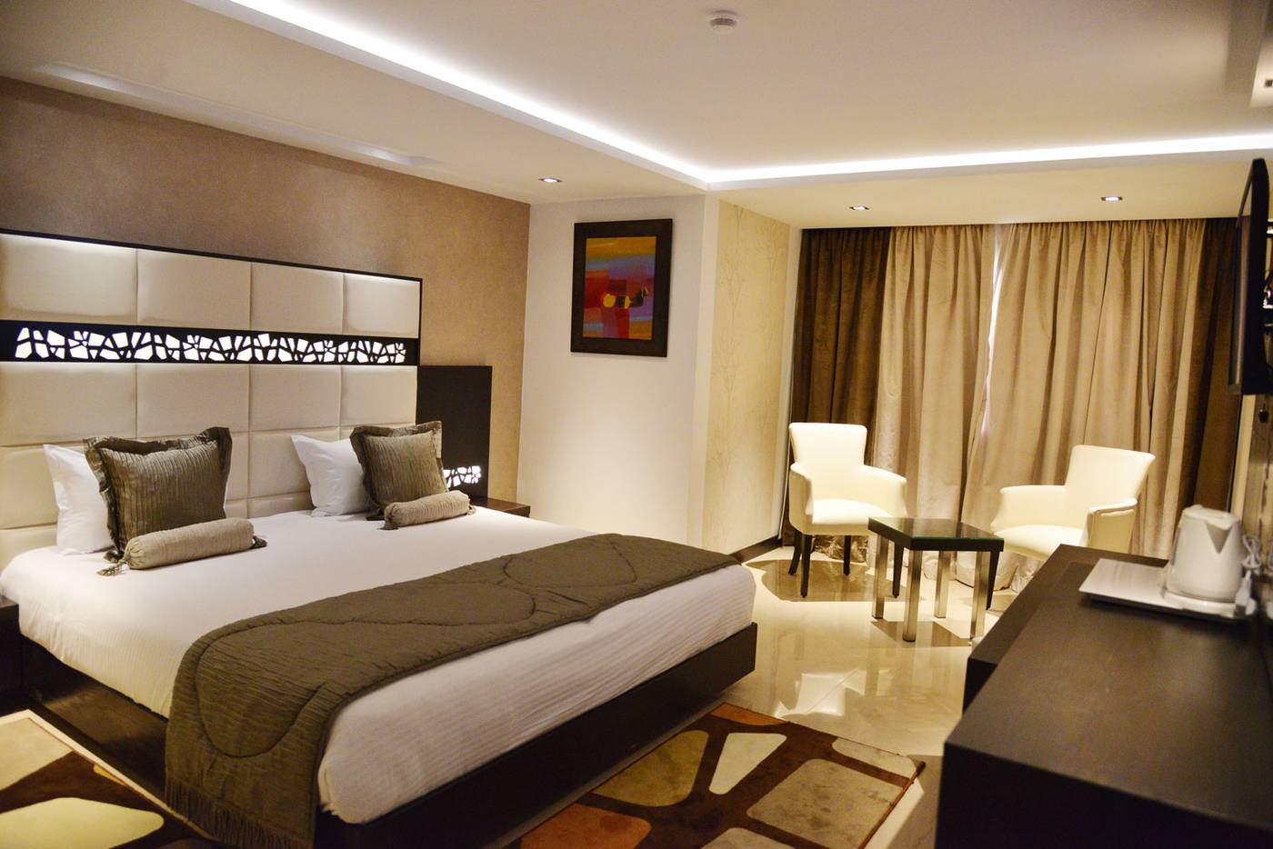 Samarons-Hotels-General-view-3