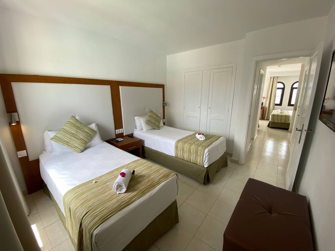 Hesperia-Bristol-Playa-Room-23