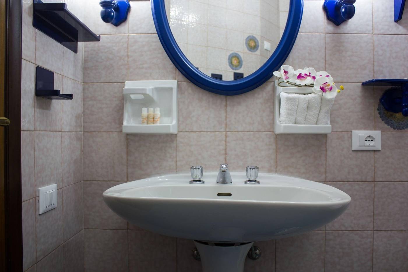 City-View-Pescara-Room-40