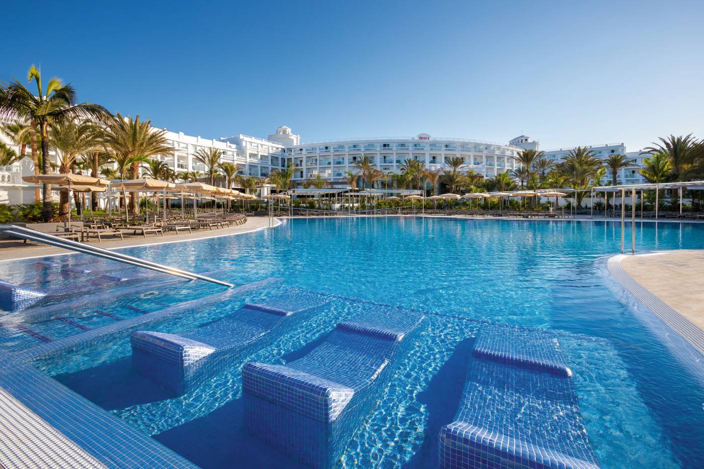 Riu-Palace-Maspalomas-Pool-5