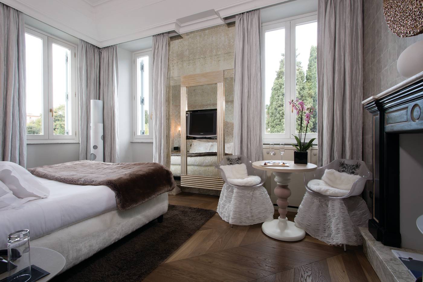 Palazzo-Manfredi-Small-Luxury-Hotels-of-the-World-Room-28