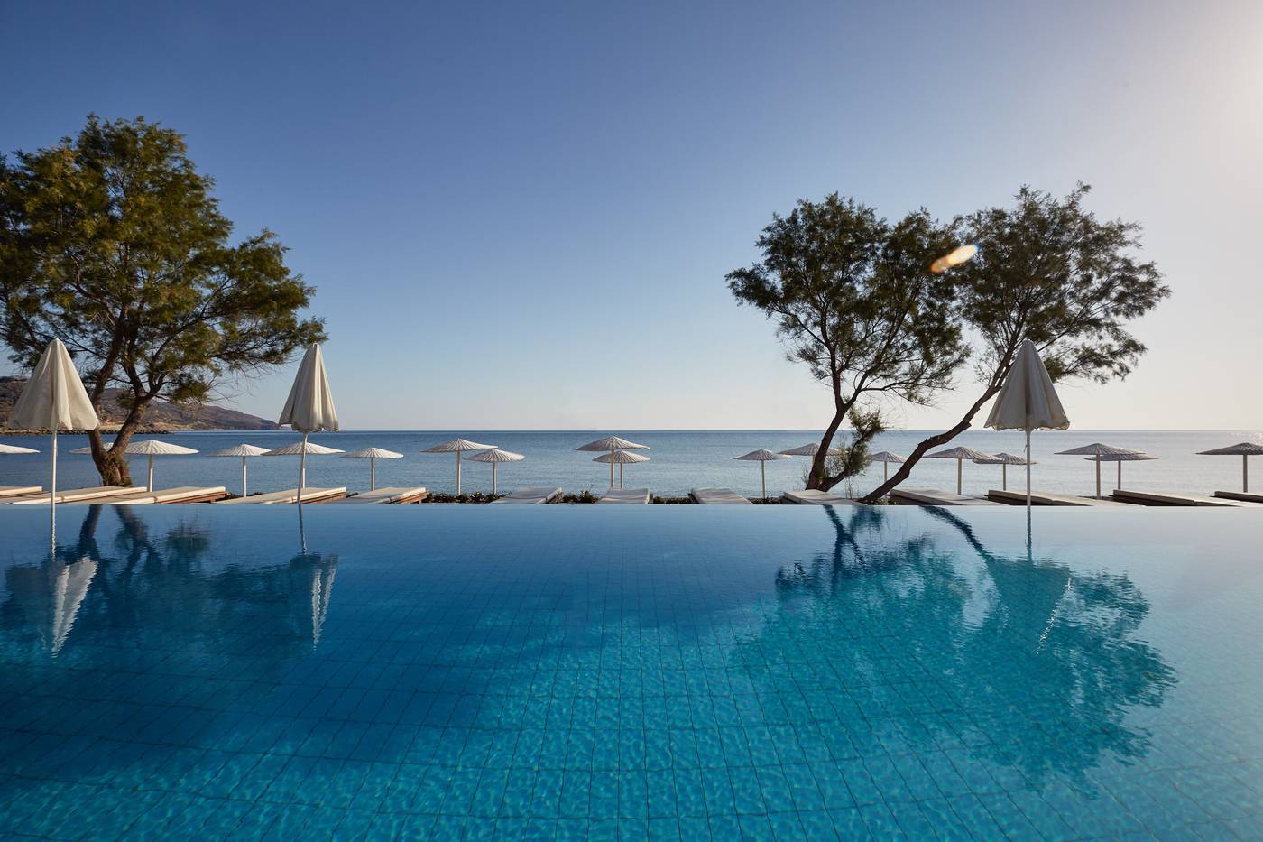 Giannoulis Grand Bay Beach Resort – Adults Only