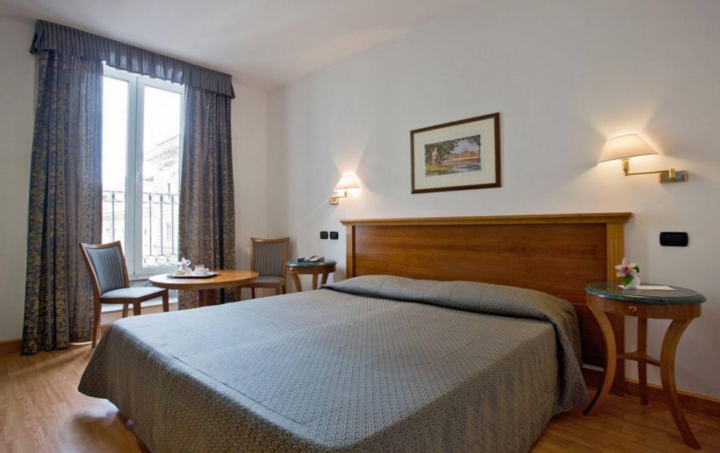 Diplomatic-Rome-Room-25
