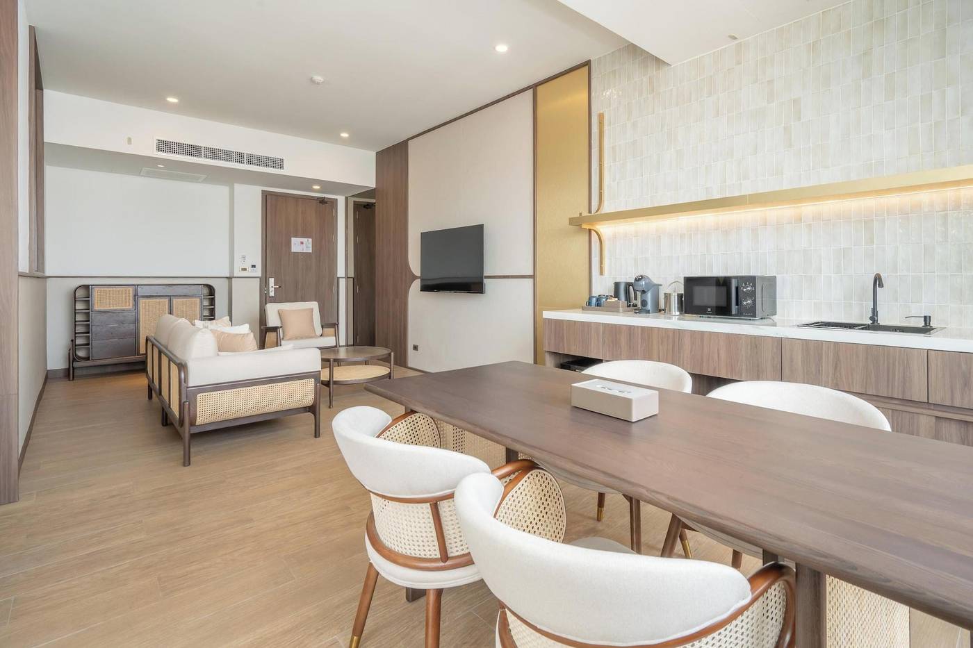 Pranakorn-Heritage-Hotel-Room-51