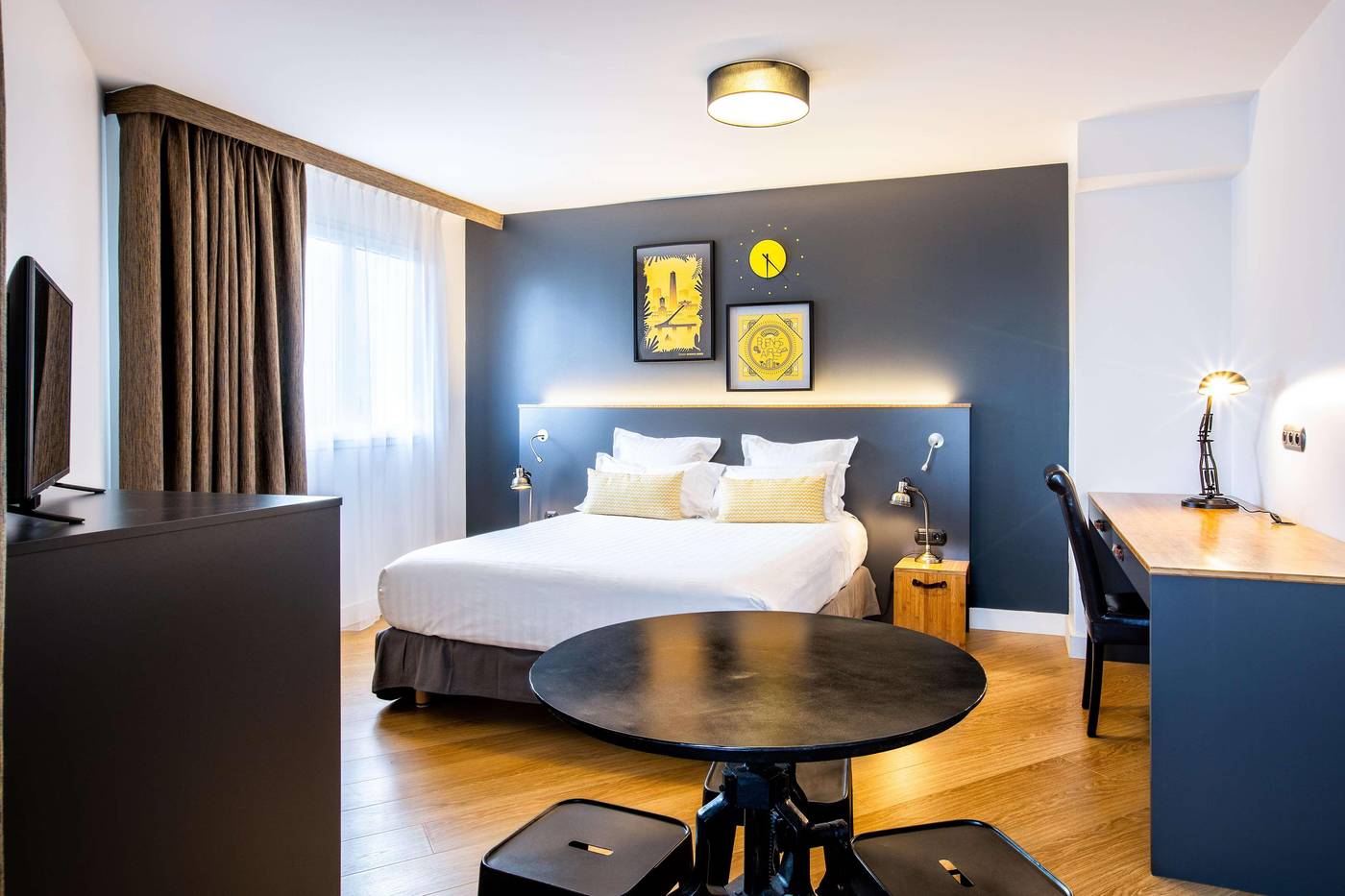 Best-Western-Plus-Suitcase-Paris-la-Defense-Room-16
