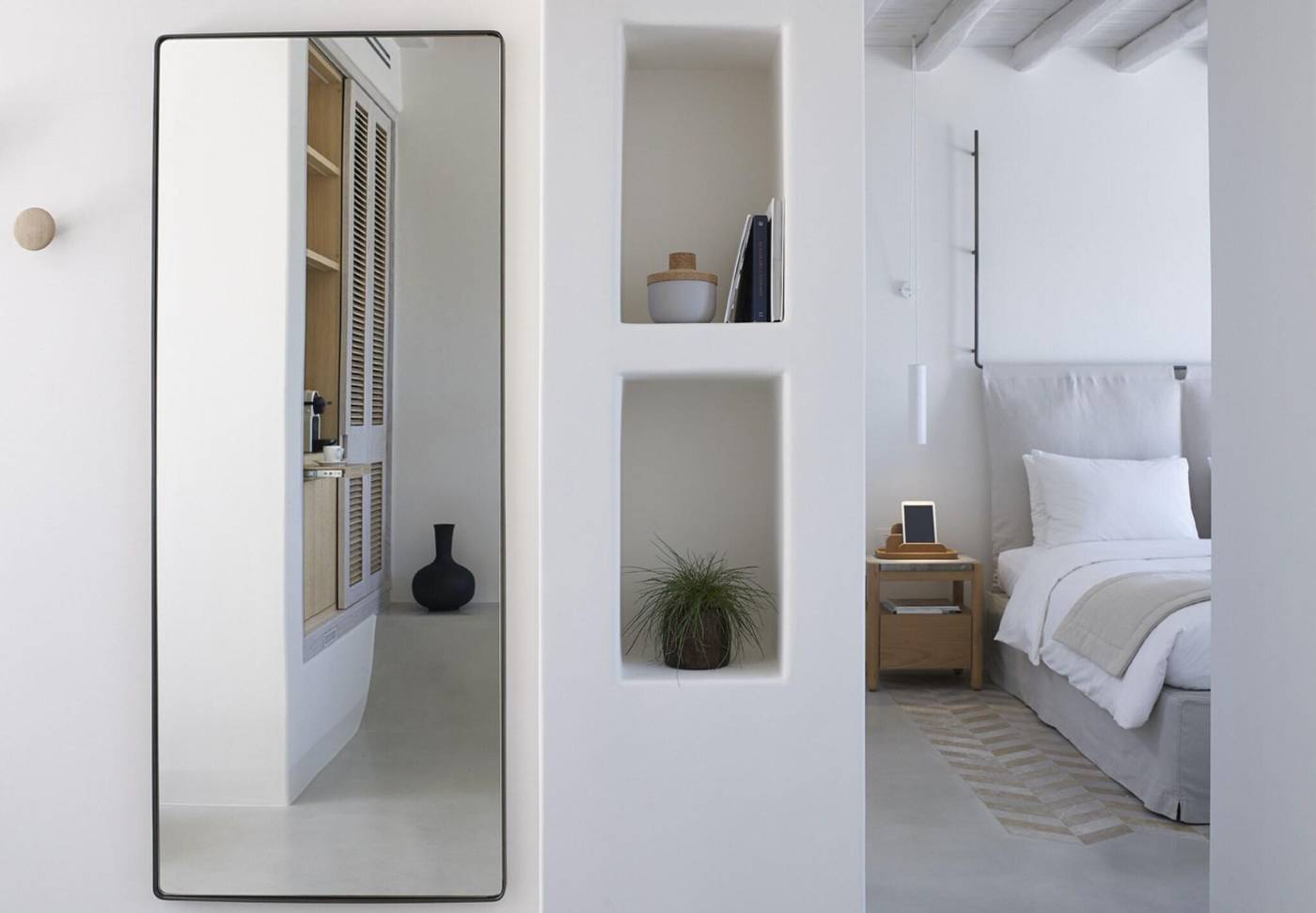 Bill---Coo-Suites-and-Lounge-Room-44