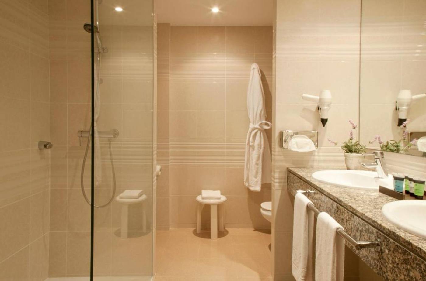 La-Costa-Hotel-Golf---Beach-Resort-Room-47