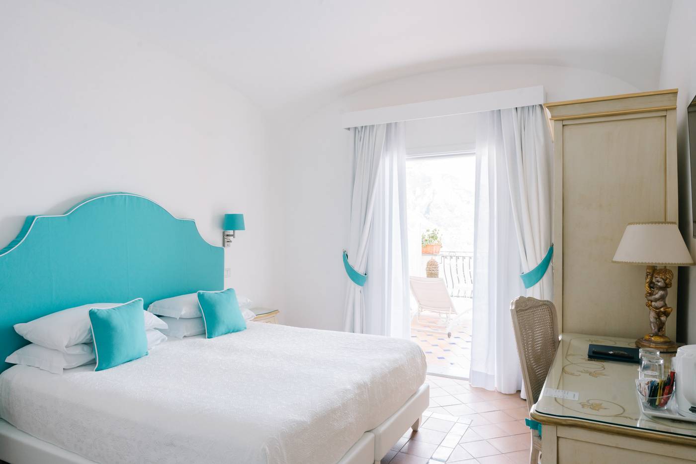 Hotel-Conca-D-Oro-Room-27