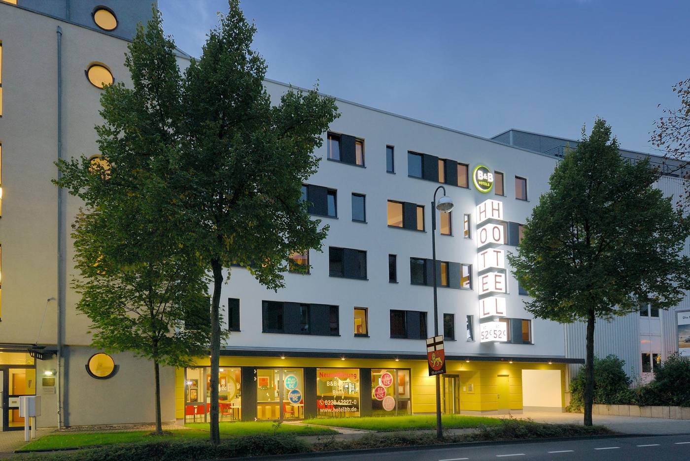 B-B-Hotel-Bonn-General-view-1