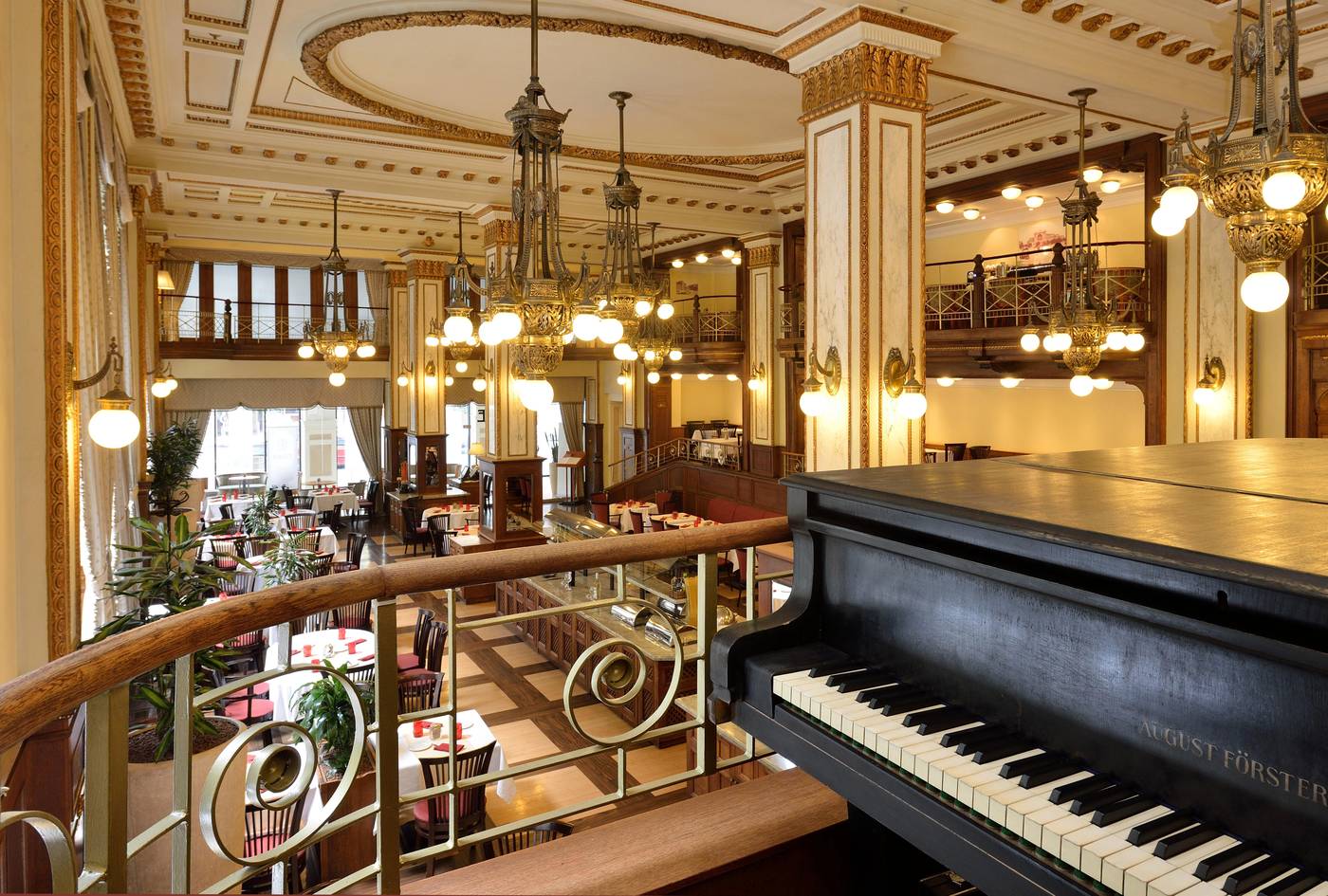 Novotel-Budapest-Centrum-Restaurant-25