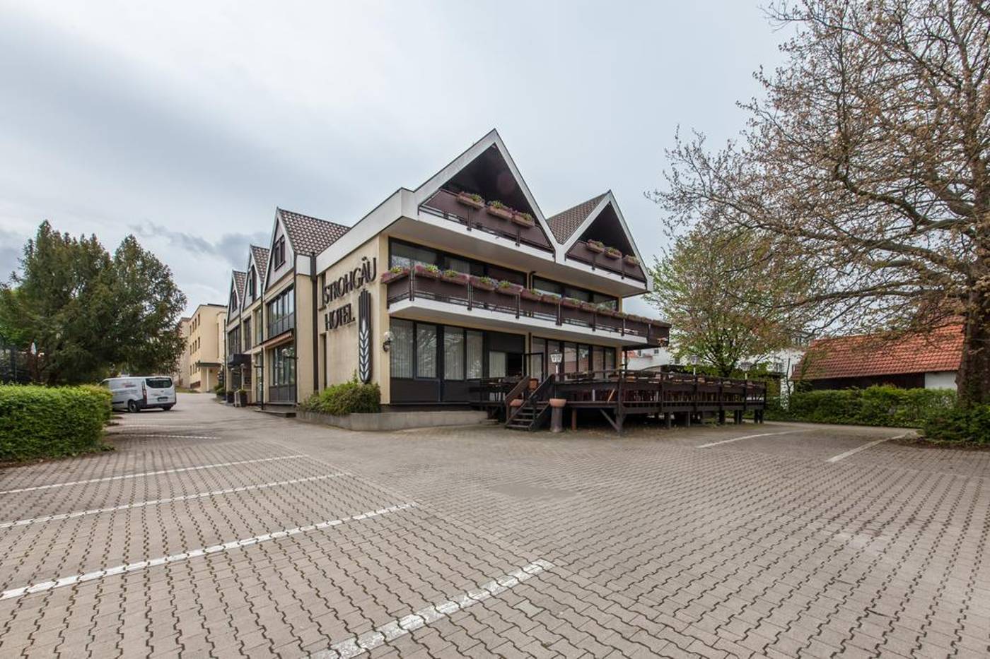 Hotel Strohgäu-Germany-Korntal-Münchingen-General view-3