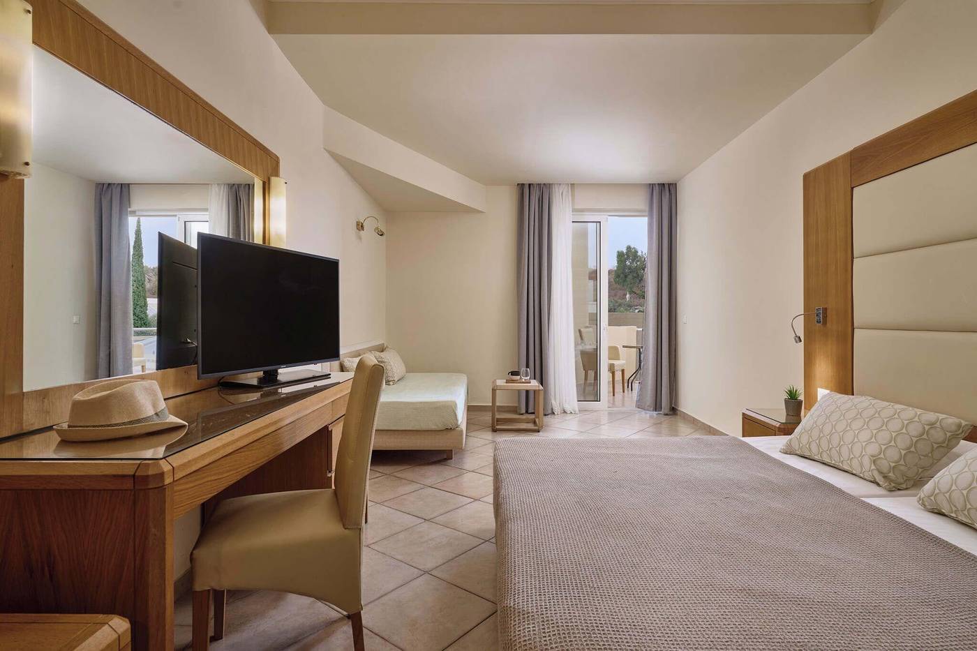 Lindos-Royal-Hotel-Room-39