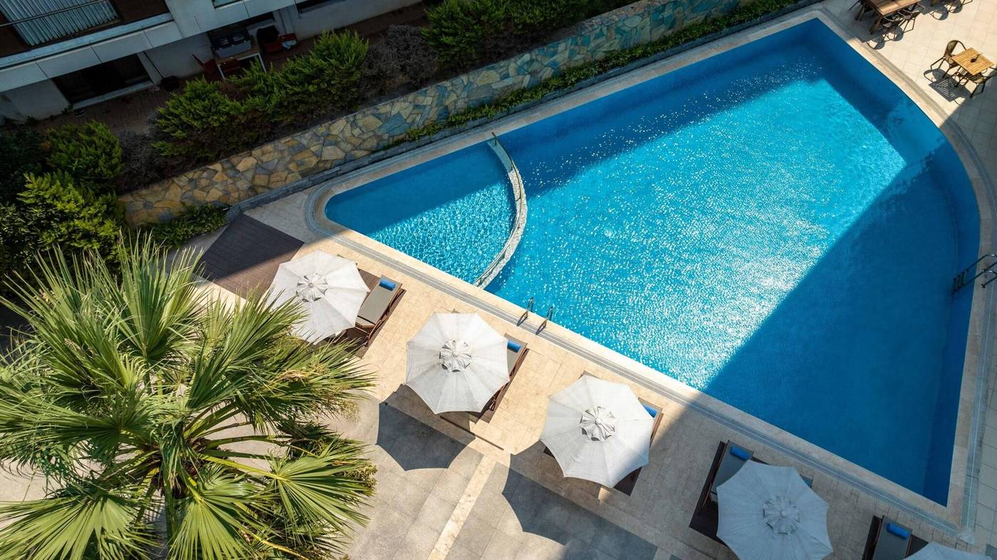 Elite-Hotel-Dragos-Pool-38