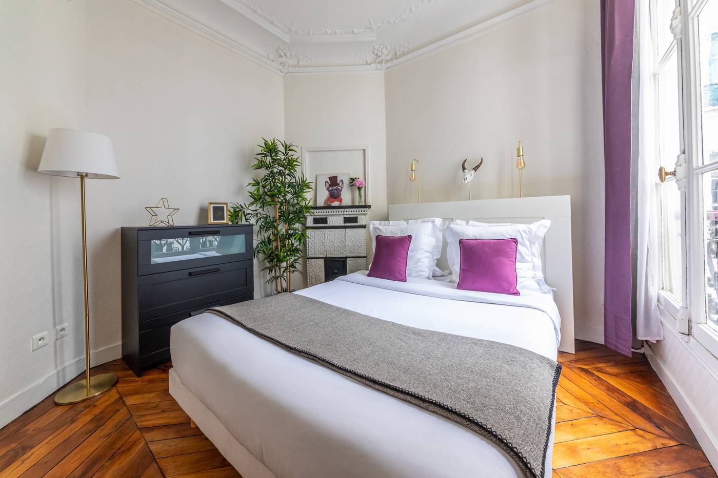 Residence-Bergere---Apartments-Room-15