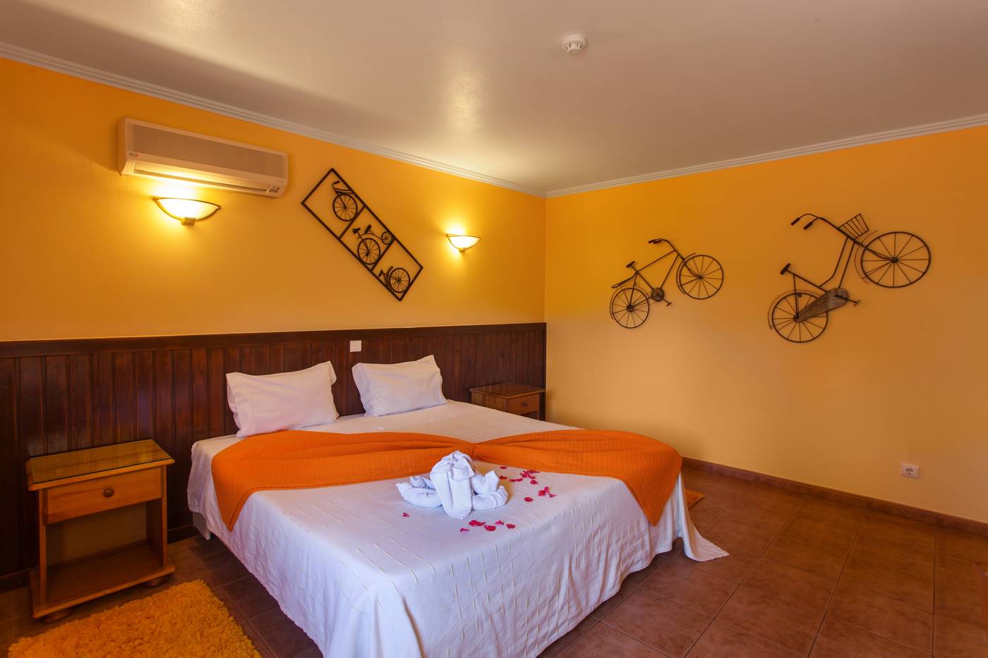 Montinho-de-Ouro-Room-18