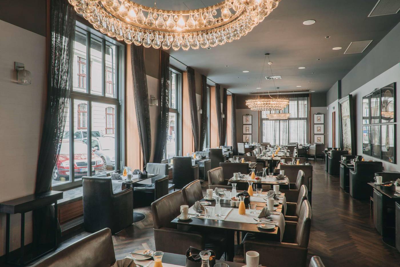 The-Emblem-Prague-Hotel-Restaurant-51