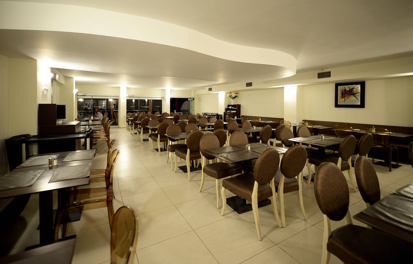 Golden-Beach-Restaurant-11
