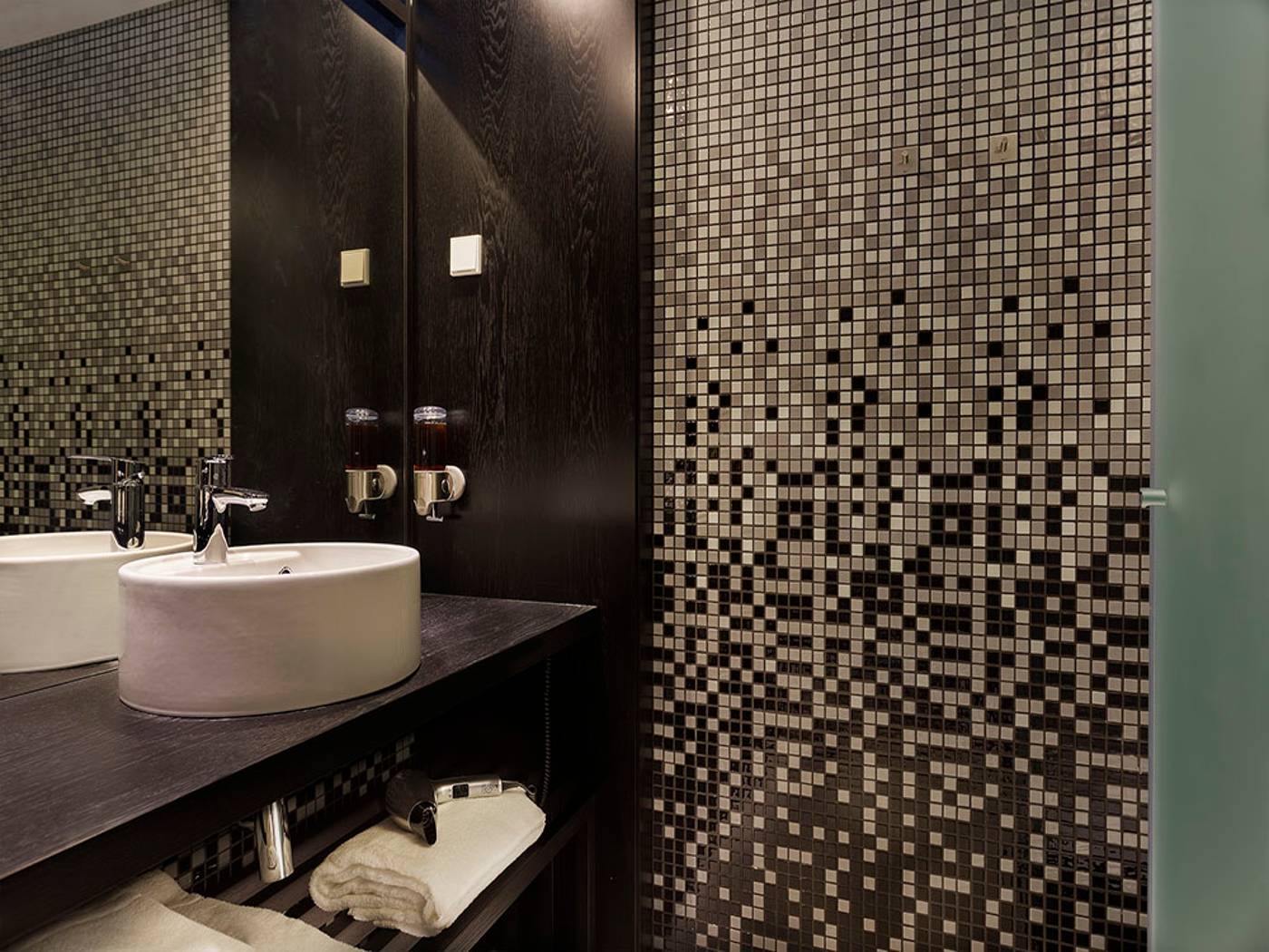 HF-Fenix-Music-Room-33