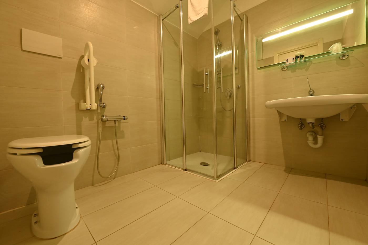 Villa-Patriarca-Room-27