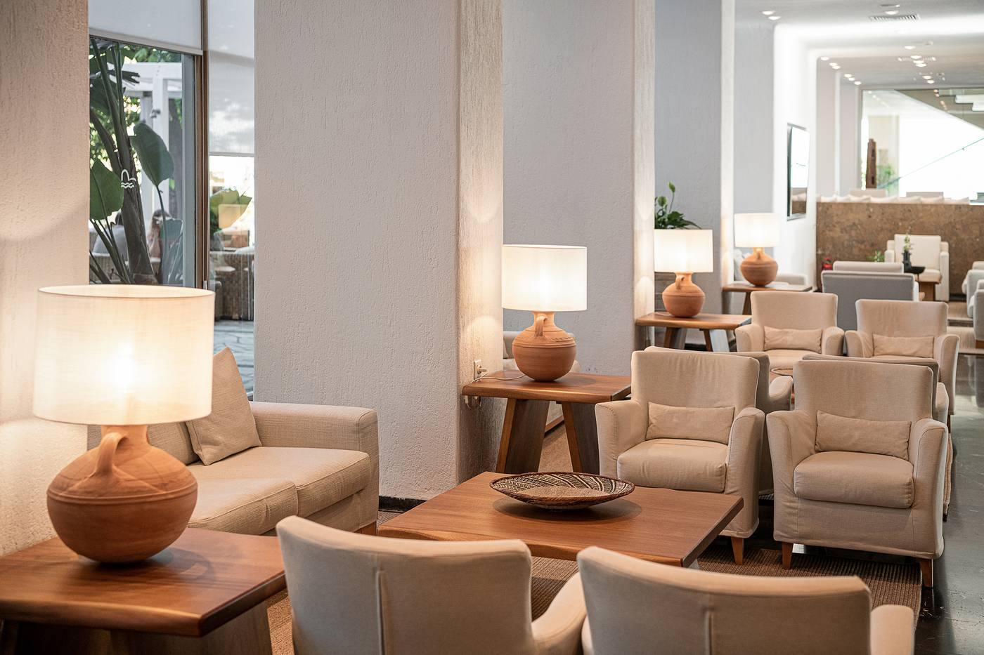 Panorama-Lobby-49