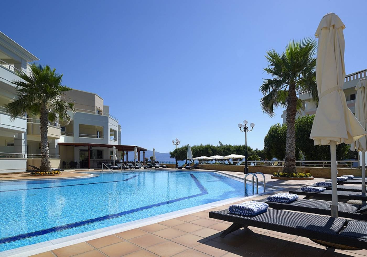 Molos-Bay-Pool-2