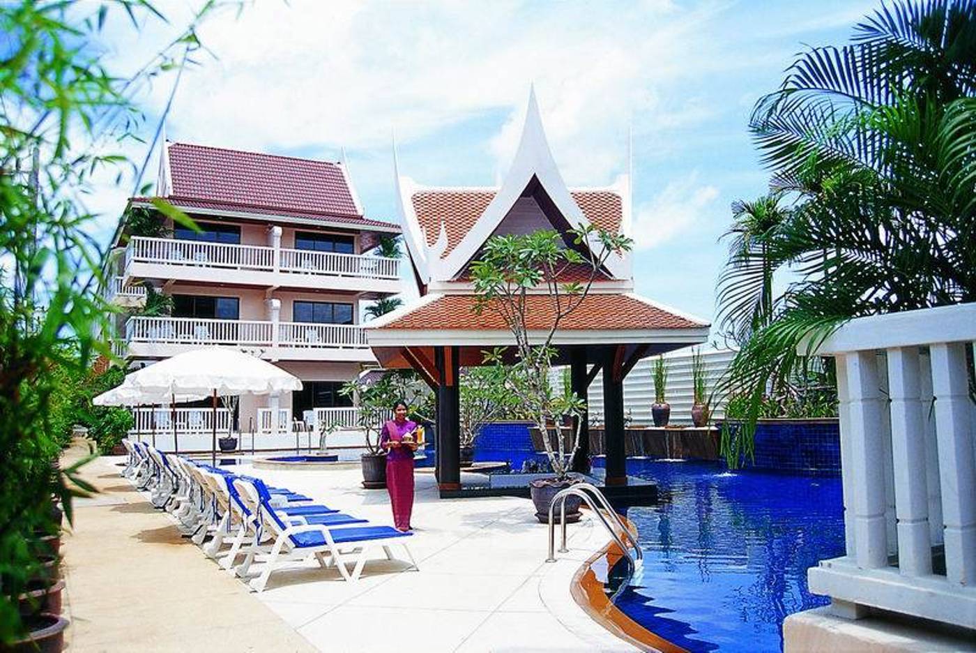 Kata Poolside Resort