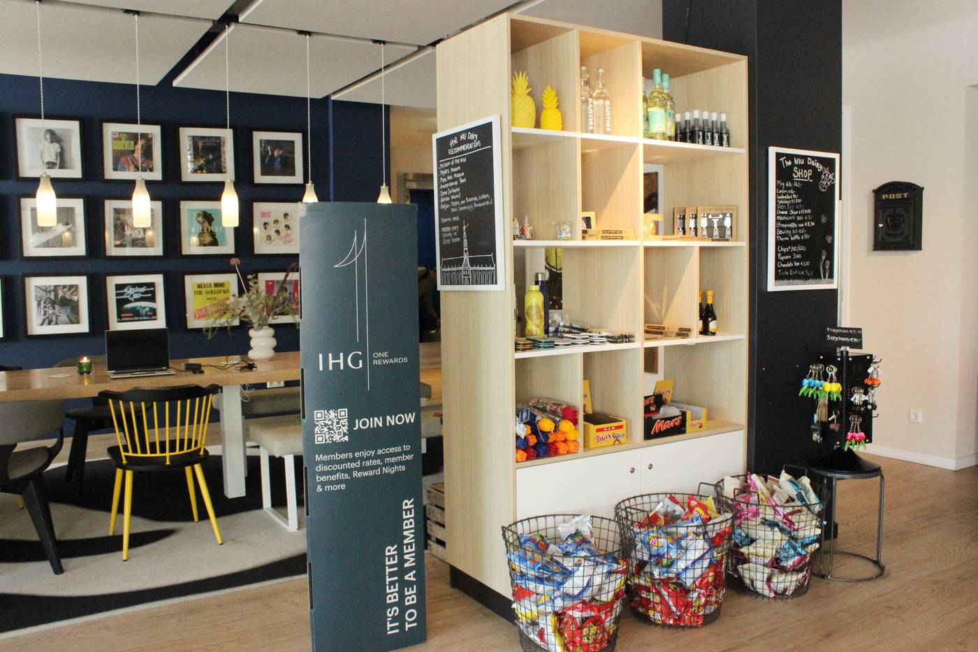 Holiday-Inn---the-niu--Dairy-Haarlem-Lobby-13