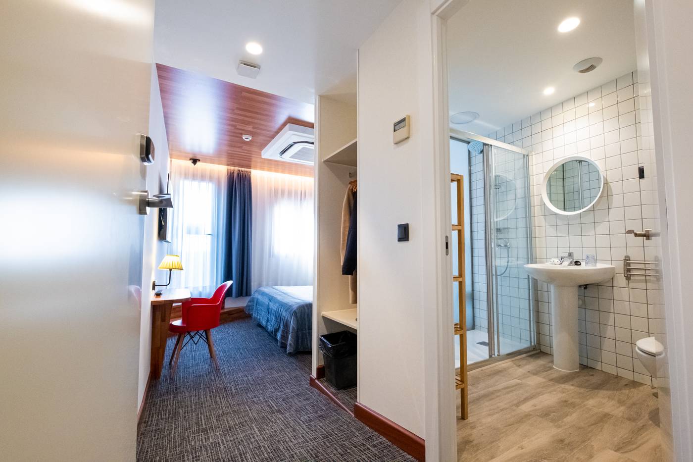 Far-Home-Bernabeu-Room-43