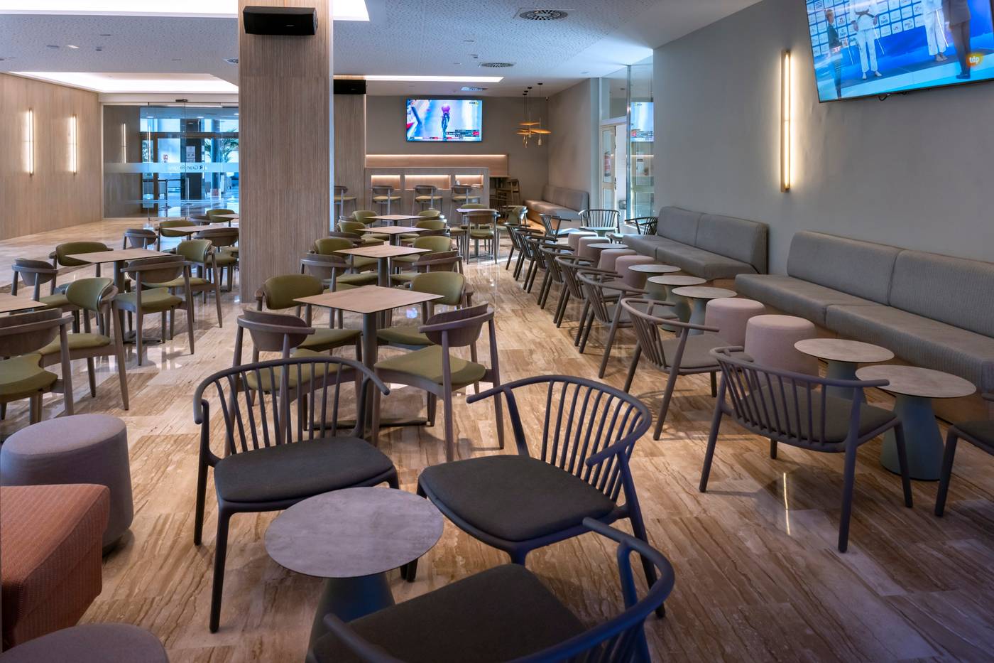 4R-Gran-Regina-Hotel-Bar-33