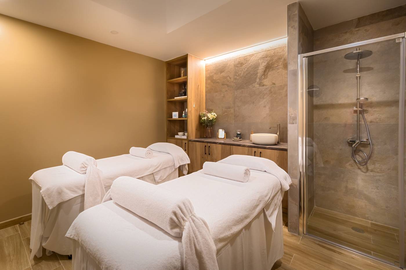 Barcelo-Margaritas-Royal-Level-Sports-and-Entertainment-32