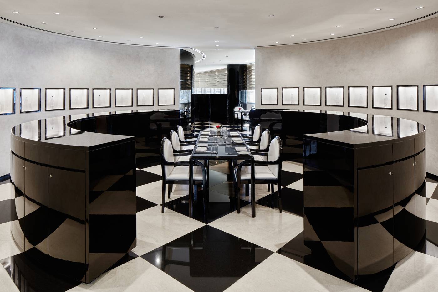 Armani-Hotel-Dubai-Restaurant-23