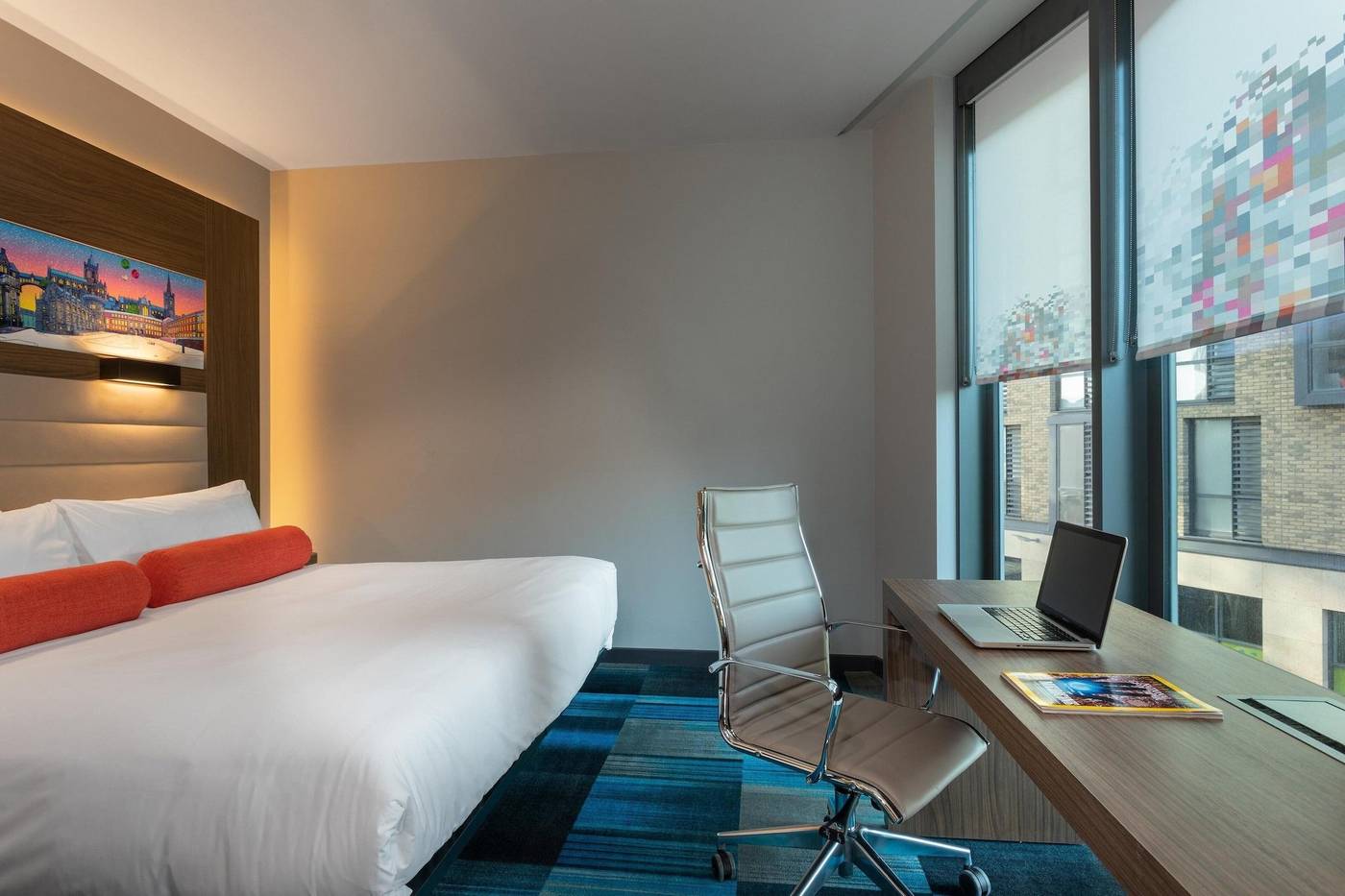 Aloft-Dublin-City-Room-35