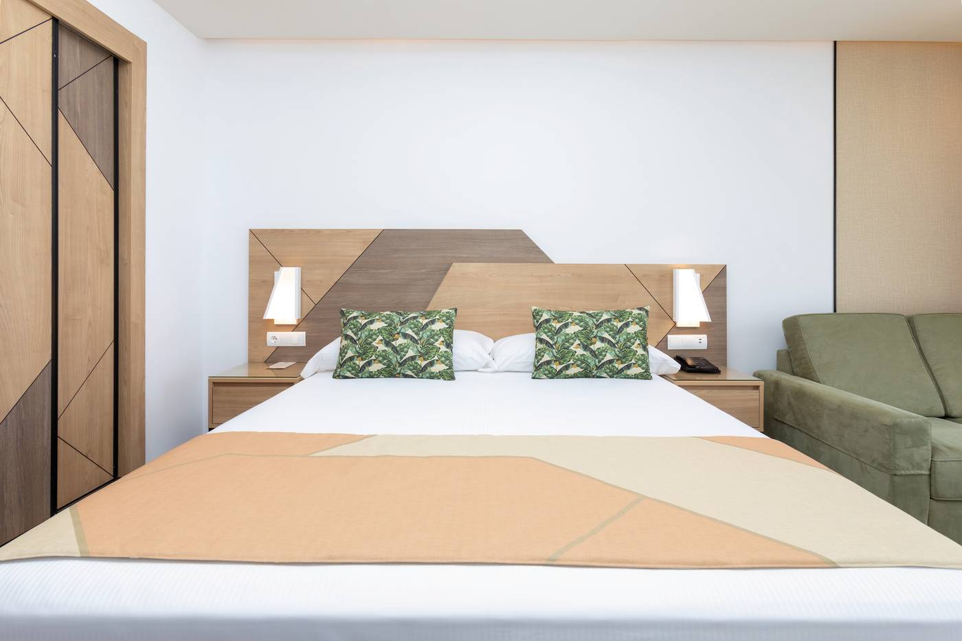 Clubhotel-Riu-Buena-Vista-Room-22