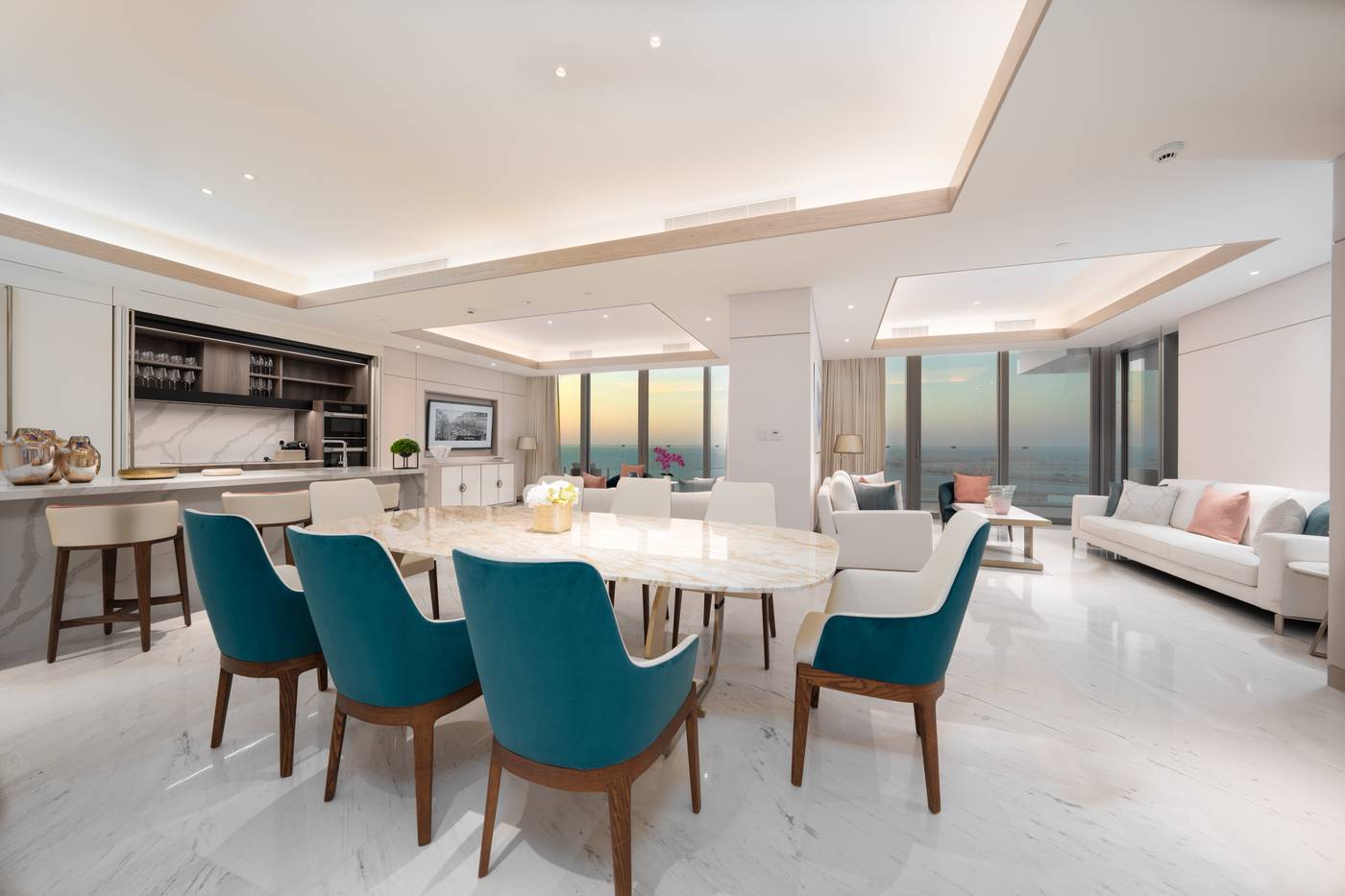 Five-Luxe-Hotel-Room-22