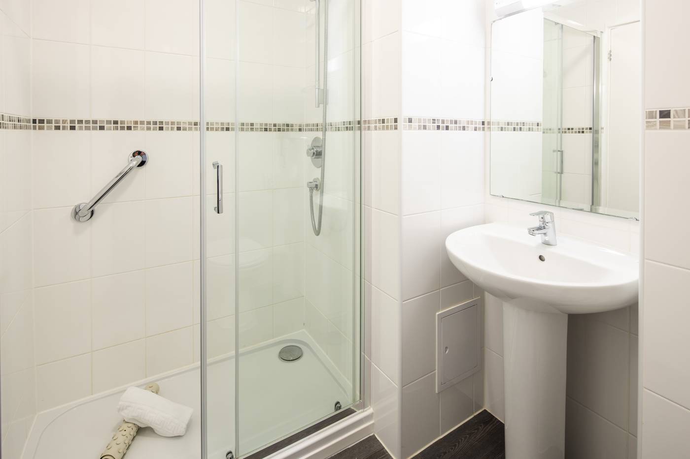 Norfolk-Lodge-Room-20