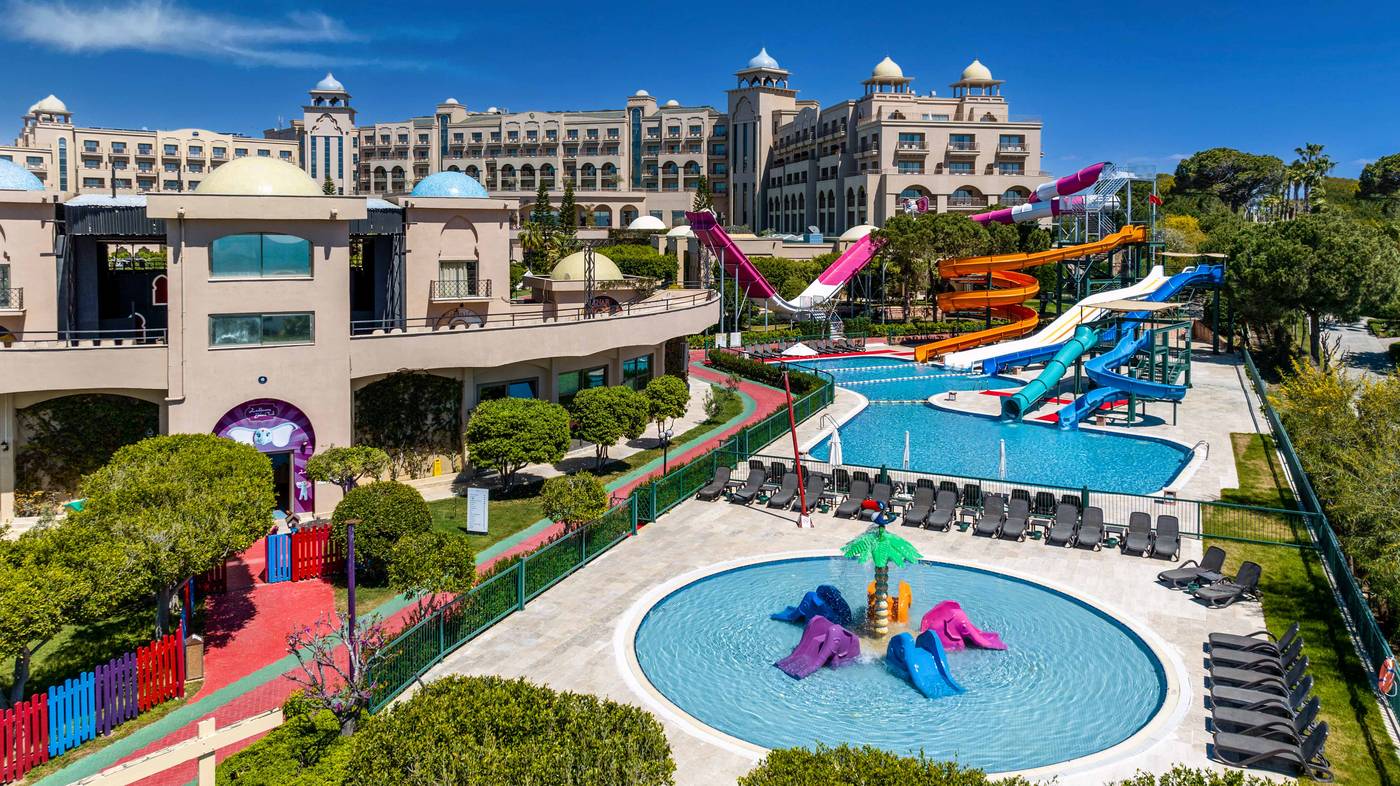 Spice-Hotel---Spa-Pool-7