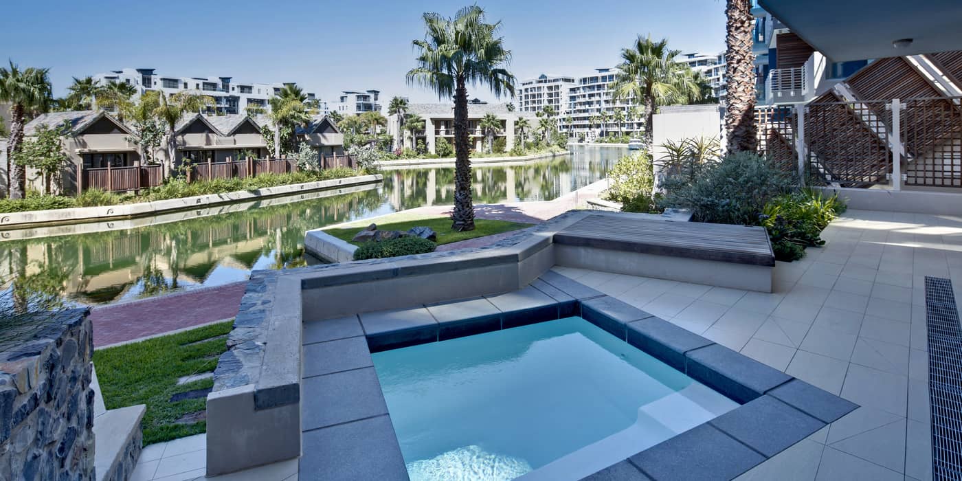 Lawhill-Luxury-Apartments-Pool-56