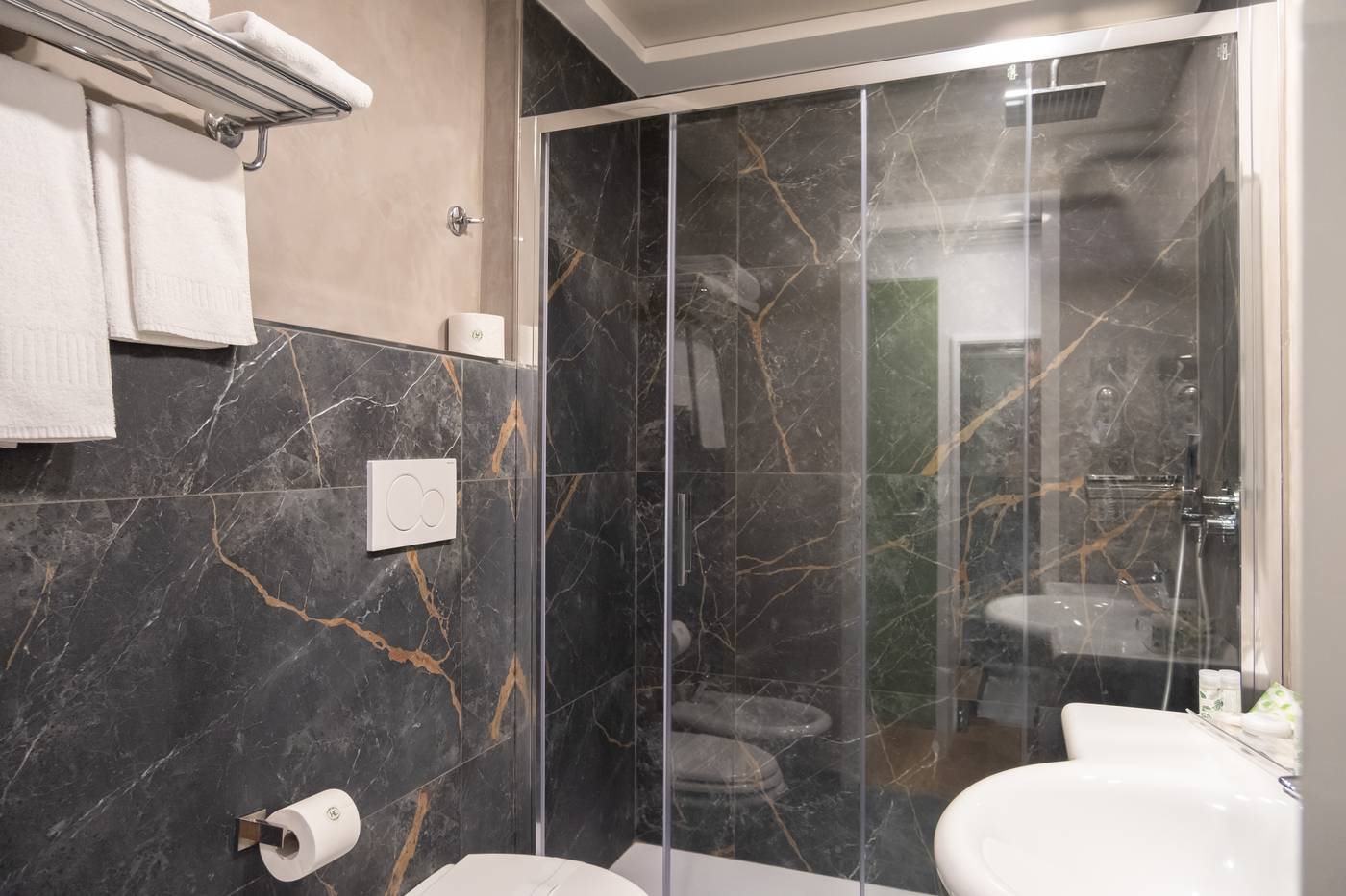 Dei-Congressi-Room-21