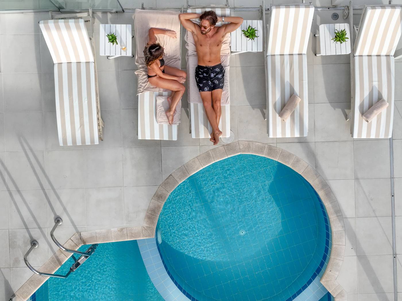 Secret-Paradise-Hotel---Spa-Pool-5