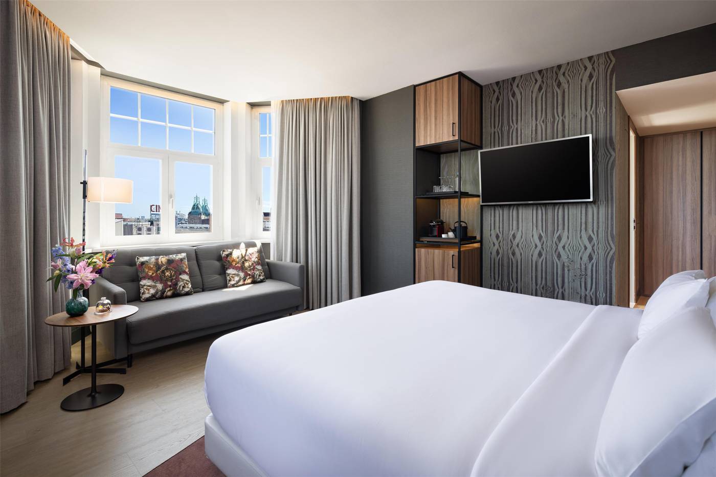 NH-Collection-Amsterdam-Flower-Market-Room-26