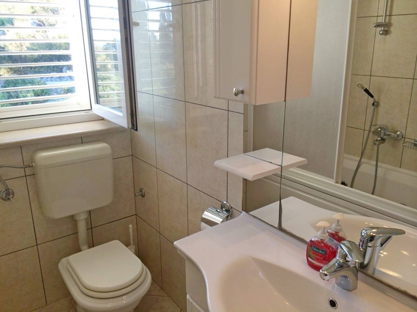 Marnic-Apartments-Room-18