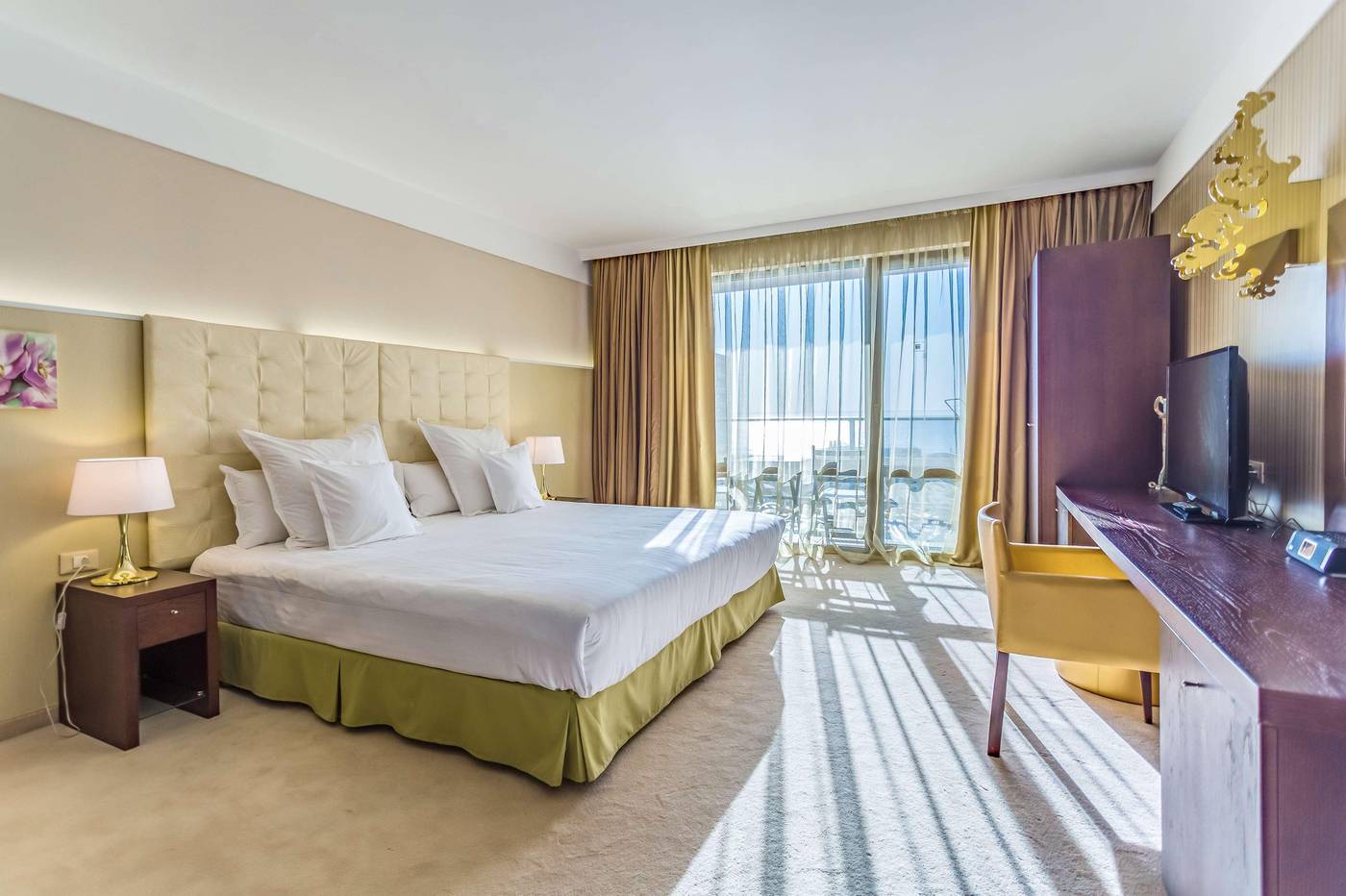 Barcelo-Royal-Beach-Room-21