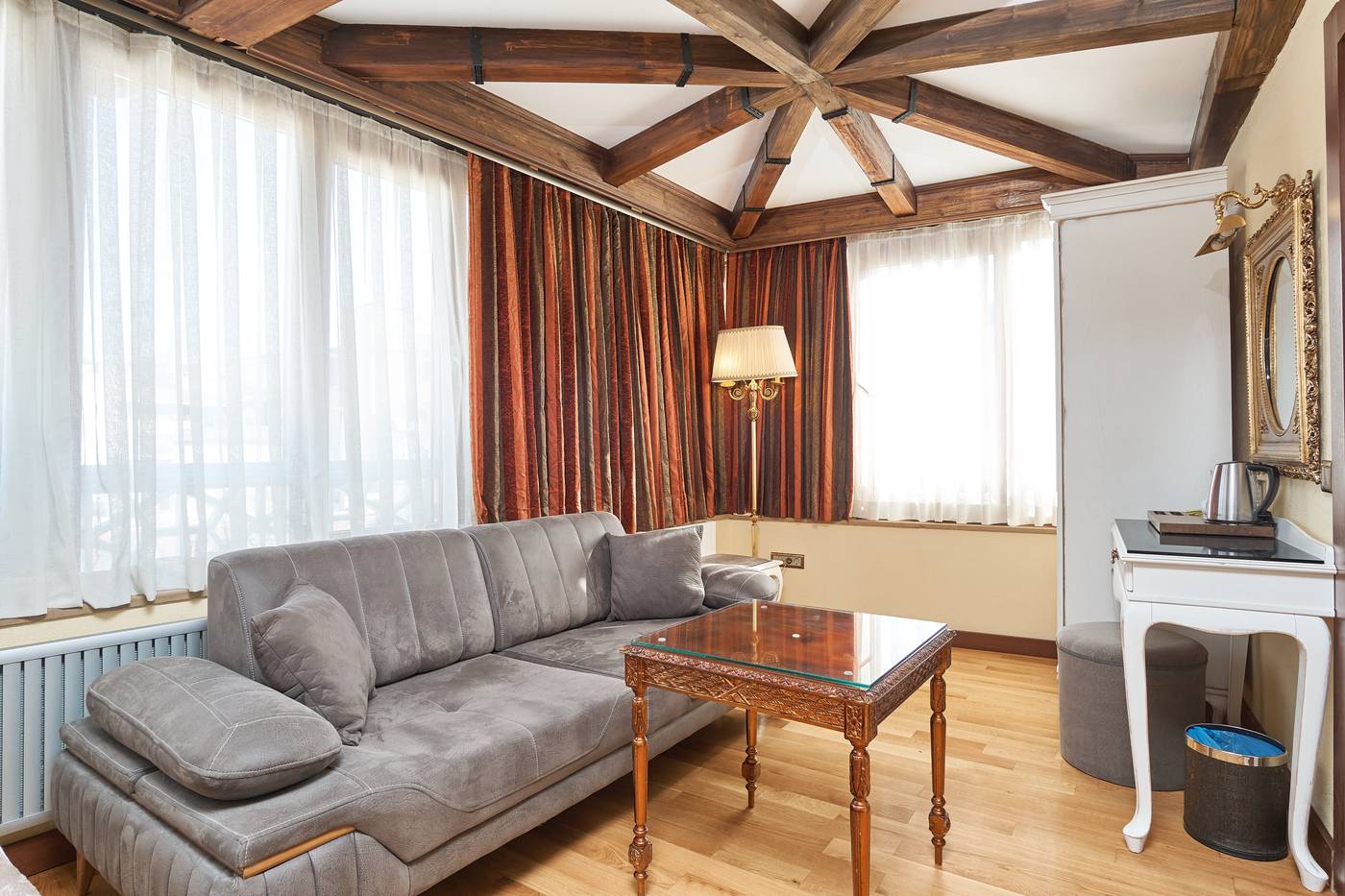 Best-Western-Empire-Palace-Room-44