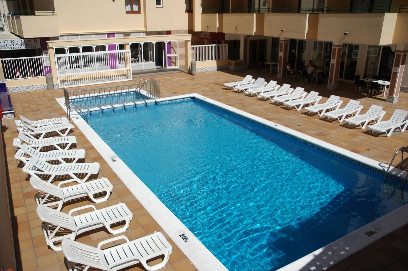 Mar-i-Vent-Pool-1