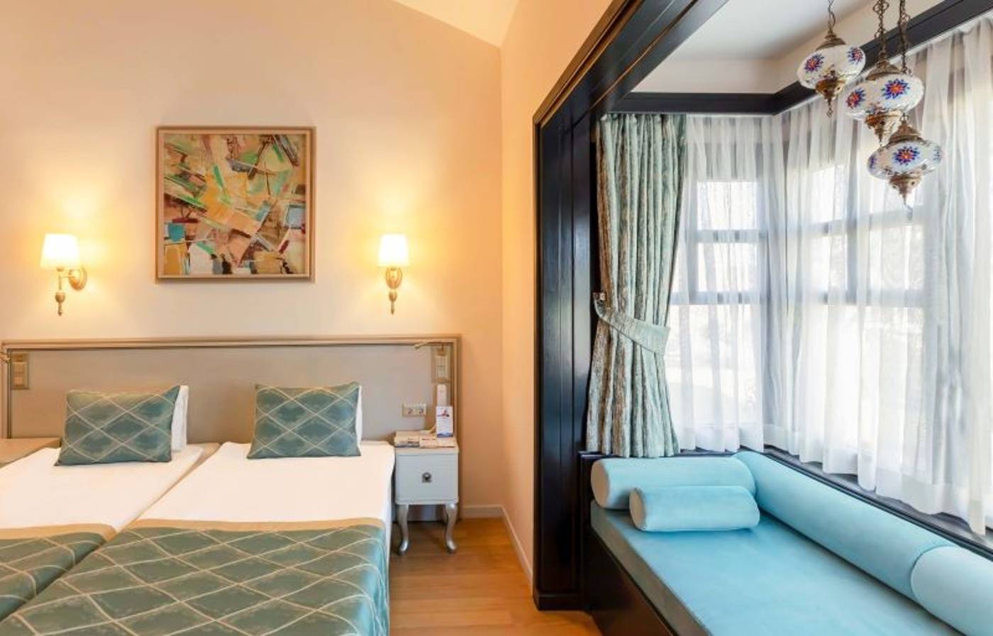 Starlight-Resort-Hotel-Room-43