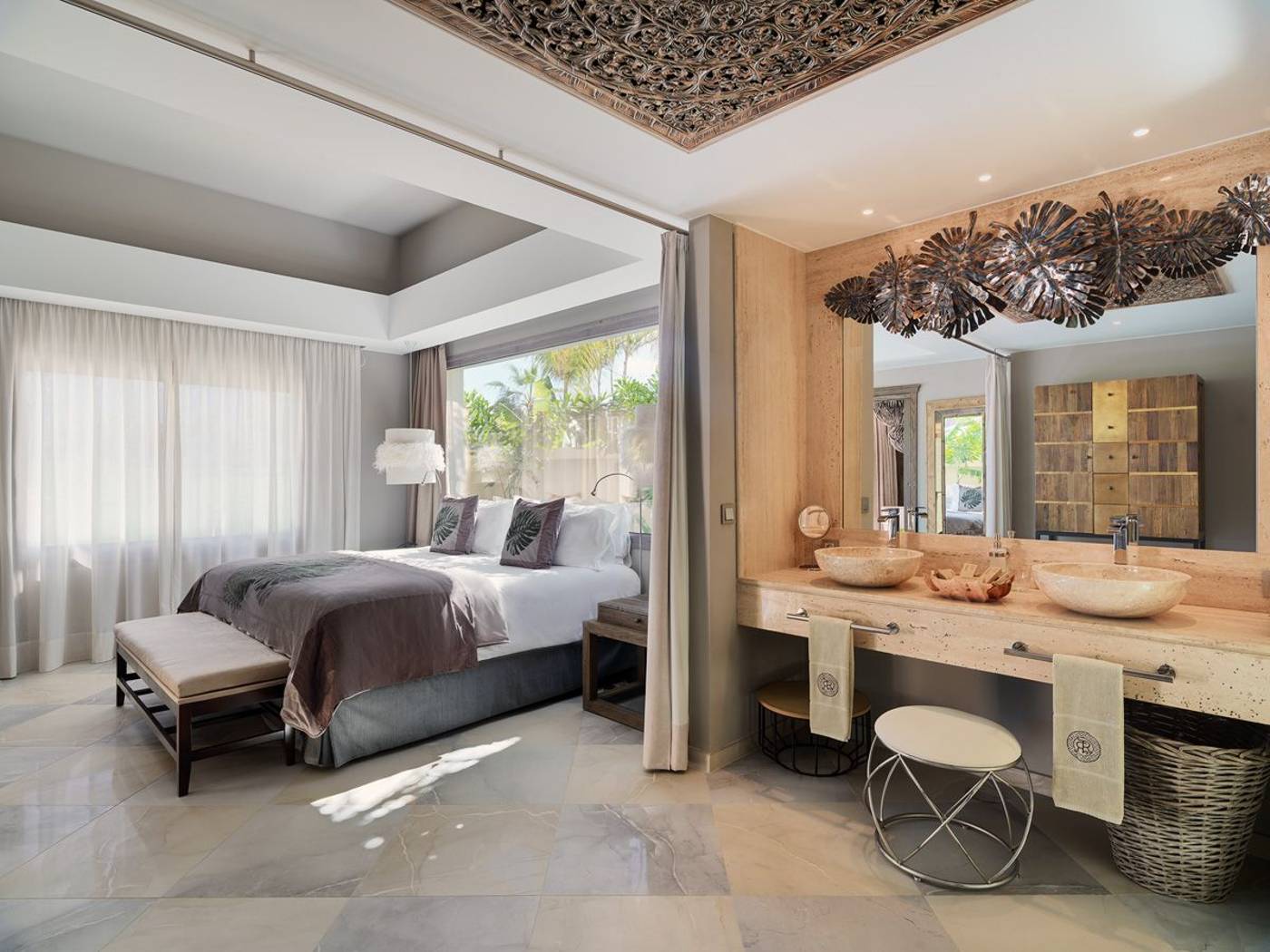 Royal-River---Adults-Only-Room-25